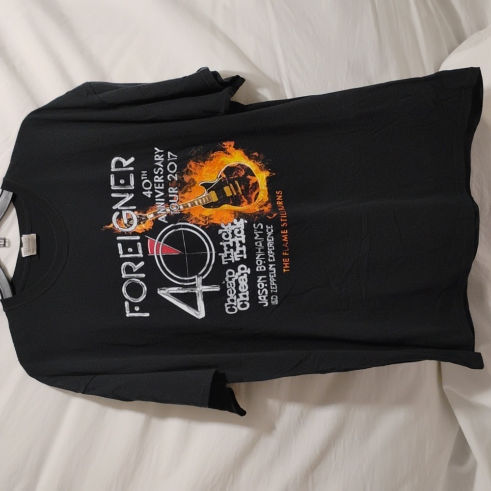 (C-30) SALE! Foreigner 40th Anniversary Tour 2017 Cheap Trick Jason Bonham's Tee